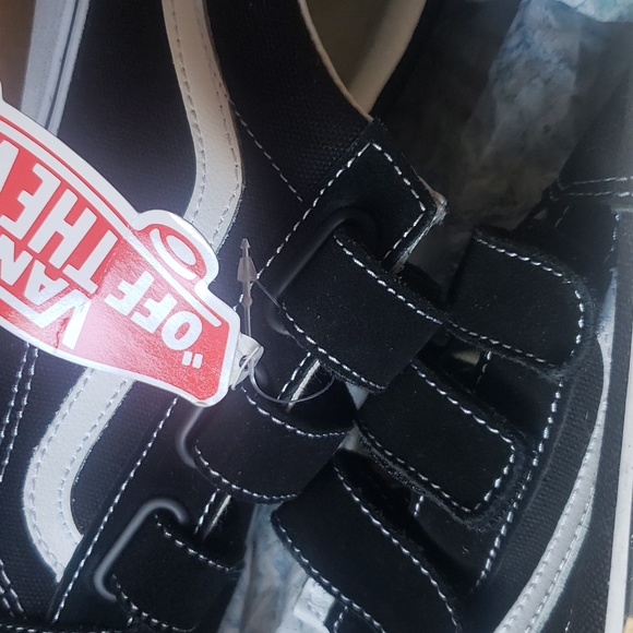 ❄️HP!!!❄️ Black Vans Old Skool V size 11.5 mens - Picture 3 of 8